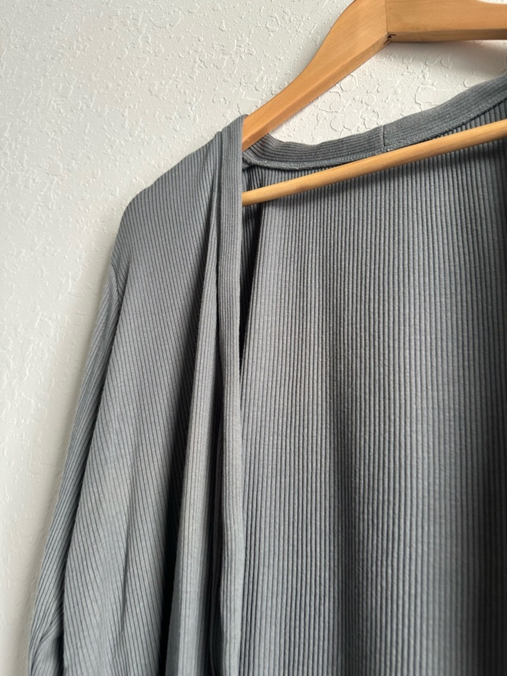 Muji Gray Ribbed Open-Front Women's Robe Cardigan - Picture 3 of 5